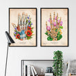 Laden Sie das Bild in den Galerie-Viewer, Handknochen - Floral - Vintage
